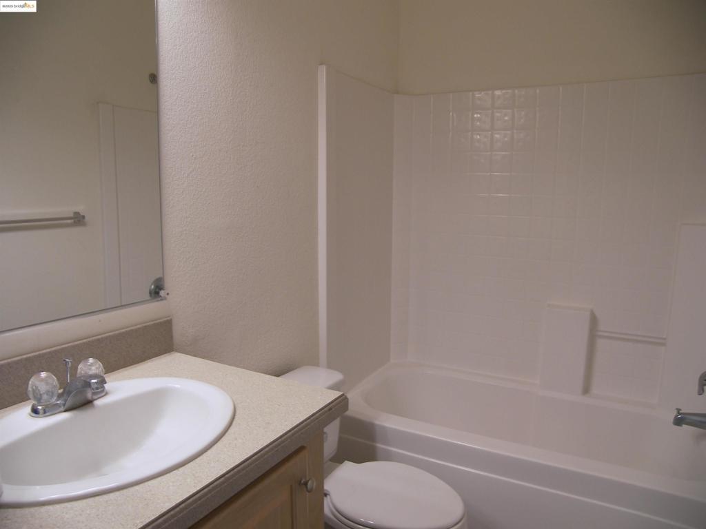 22877 E Parkwood Dr., Groveland, CA 95321-9397