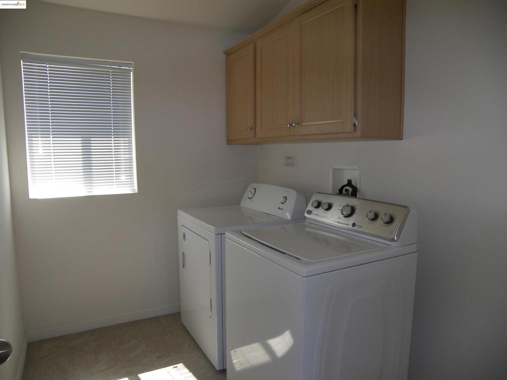 22877 E Parkwood Dr., Groveland, CA 95321-9397