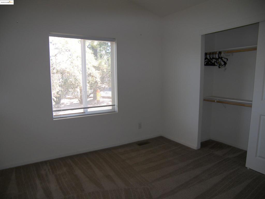 22877 E Parkwood Dr., Groveland, CA 95321-9397
