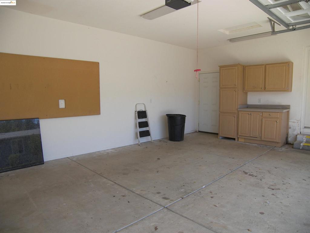 22877 E Parkwood Dr., Groveland, CA 95321-9397