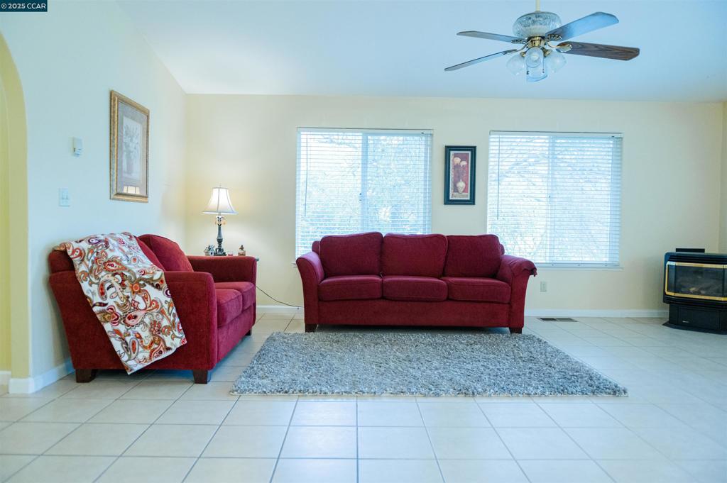 5138 Terrace View Ln, Mariposa, CA 95338