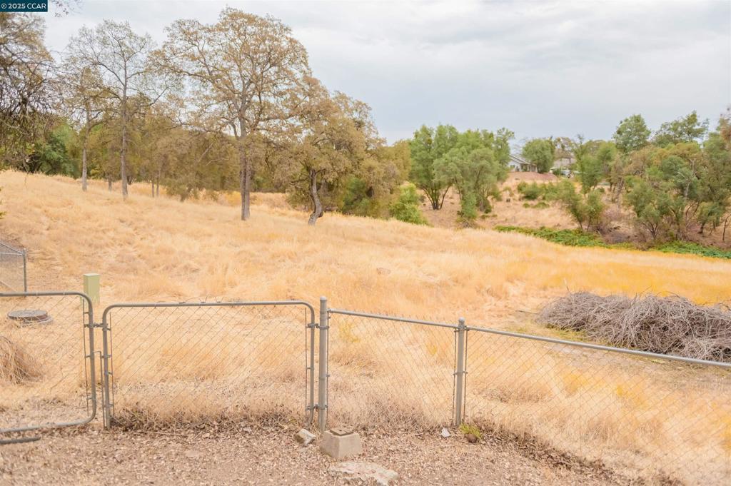 5138 Terrace View Ln, Mariposa, CA 95338