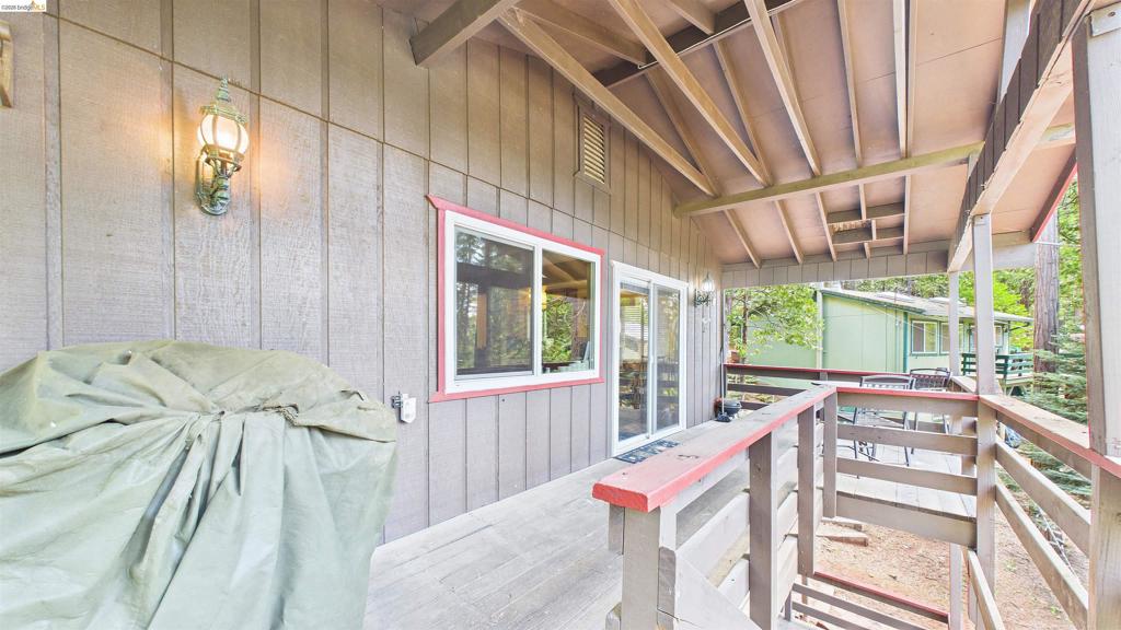 25481 David Dr, Long Barn, CA 95335