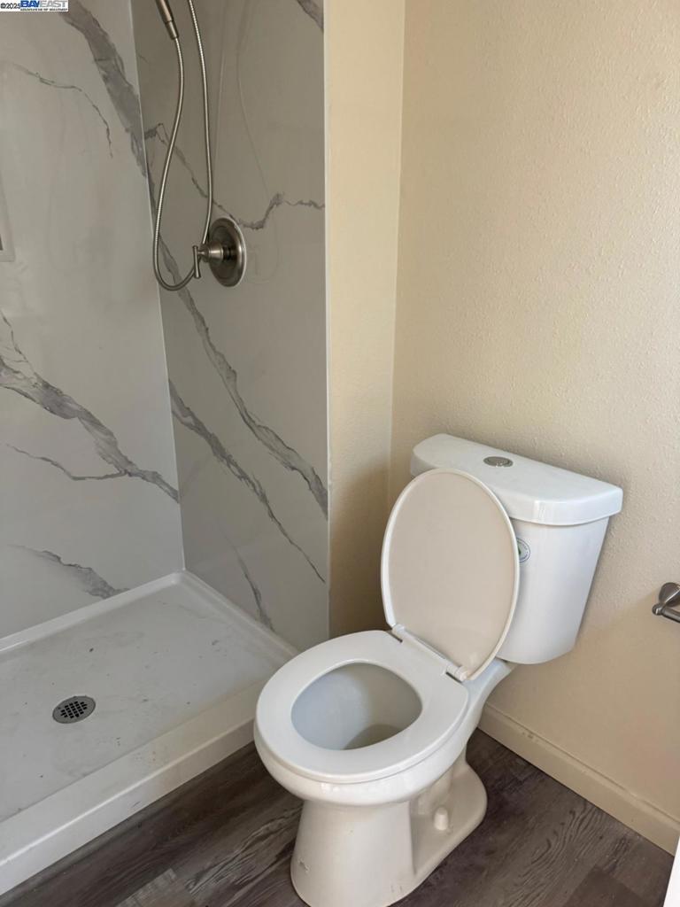 324 Eva Ct, Manteca, CA 95336