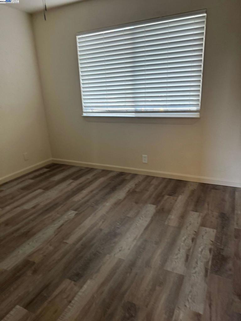 324 Eva Ct, Manteca, CA 95336