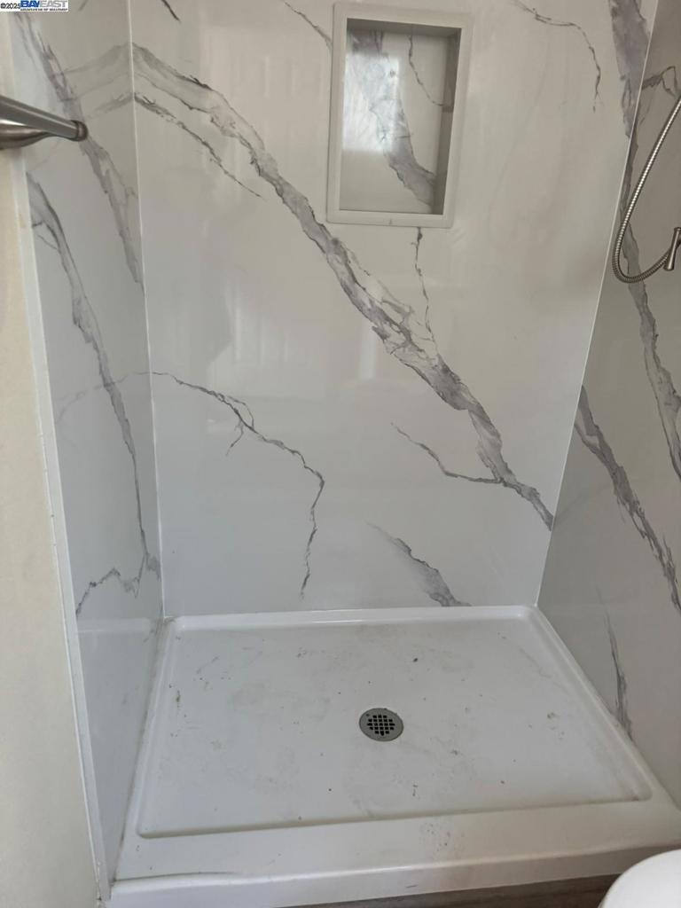 324 Eva Ct, Manteca, CA 95336