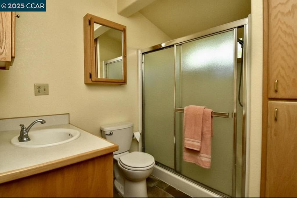 9687 Manzanita Way, Coulterville, CA 95311