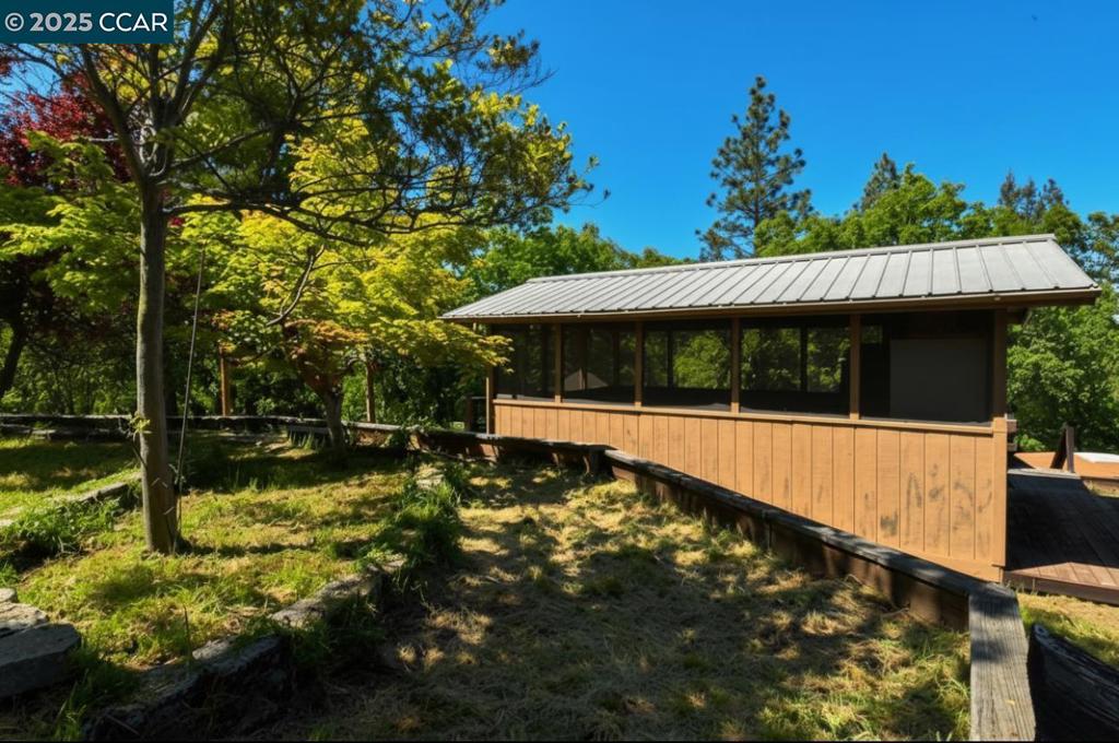 9687 Manzanita Way, Coulterville, CA 95311