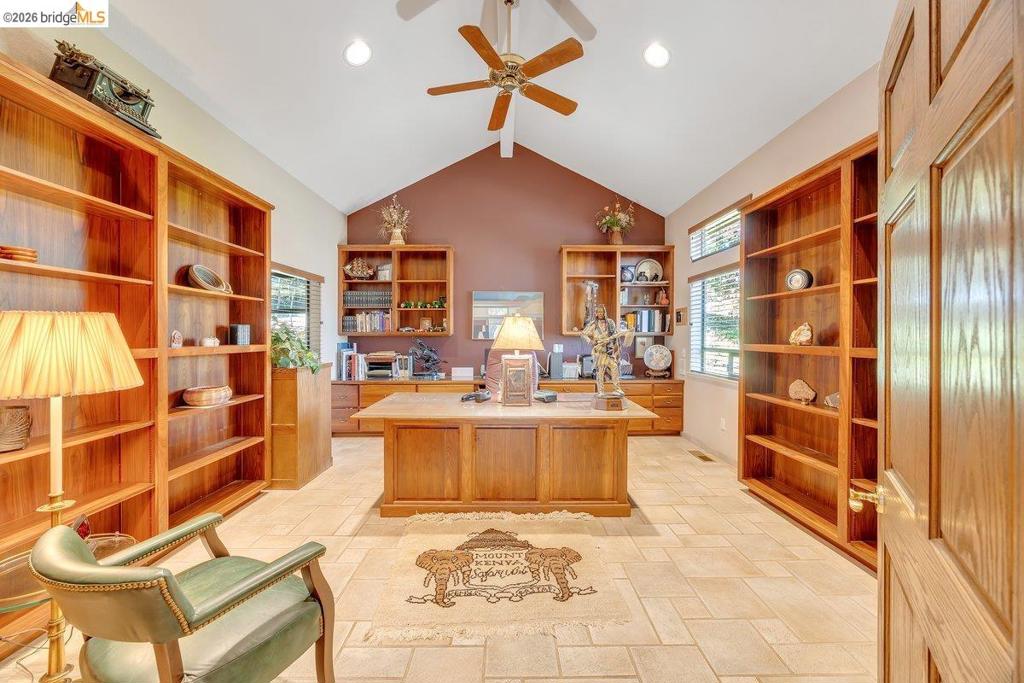 13700 Clements Rd, Groveland, CA 95321