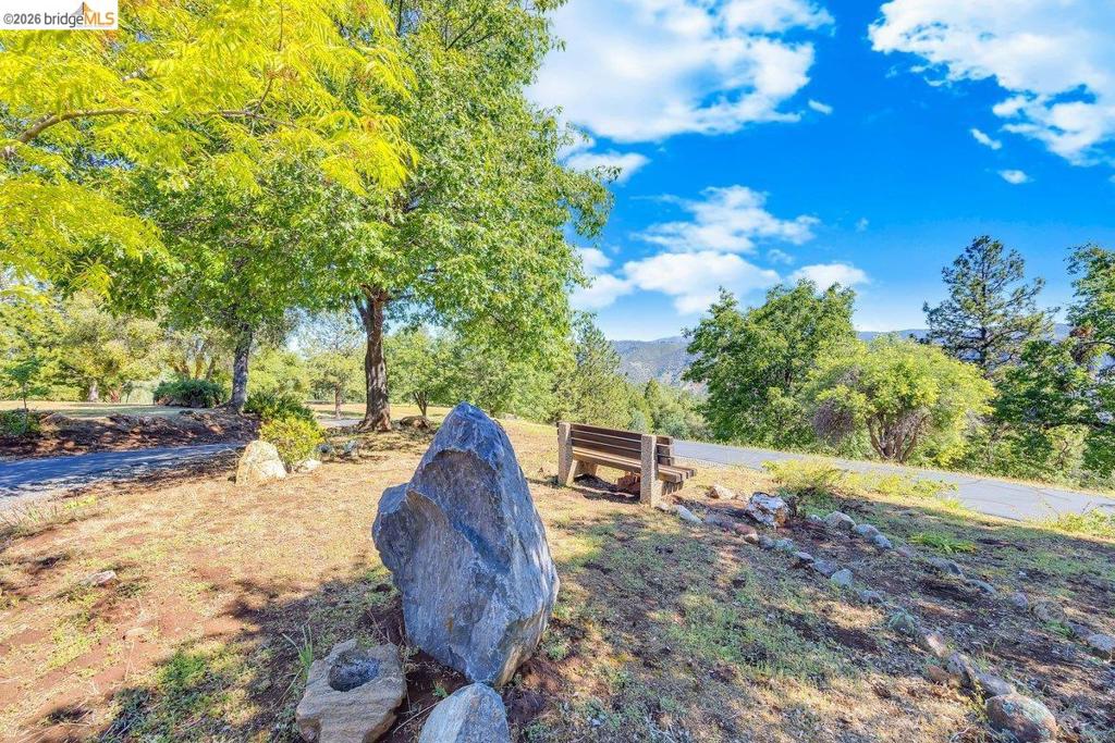 13700 Clements Rd, Groveland, CA 95321
