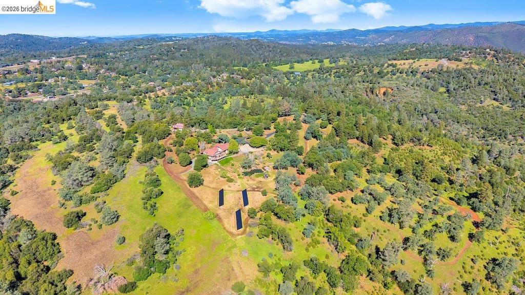 13700 Clements Rd, Groveland, CA 95321