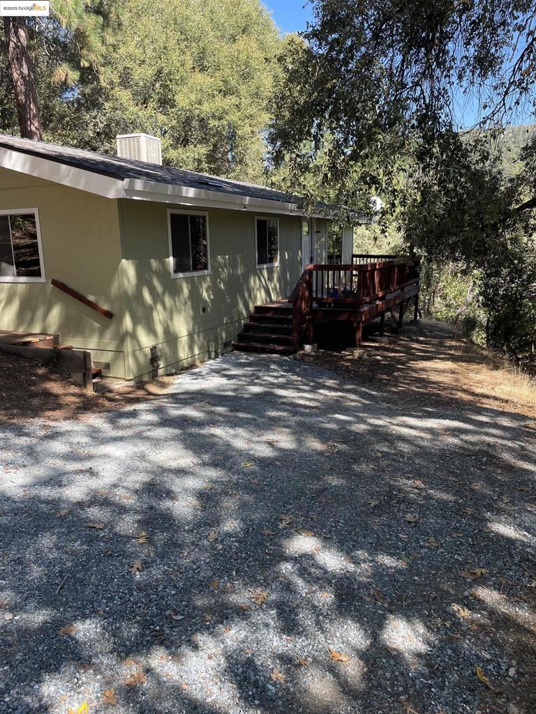 21818 Fallview Dr, Sonora, CA 95370