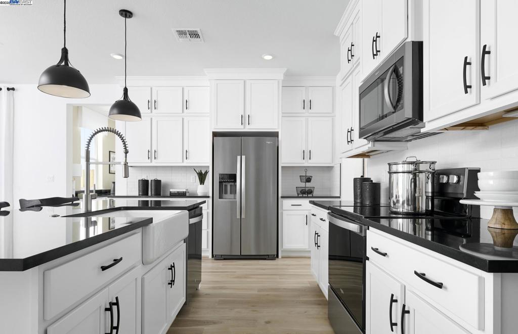 1531 Harvard Way, Manteca, CA 95337