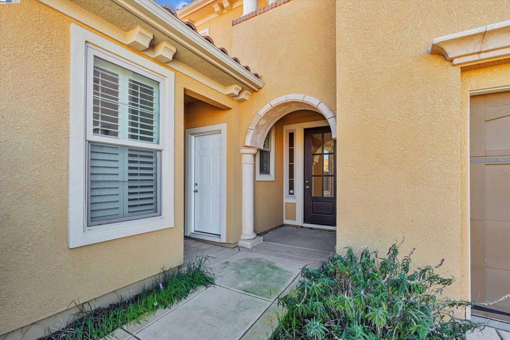 3602 Levanto Way, Manteca, CA 95337