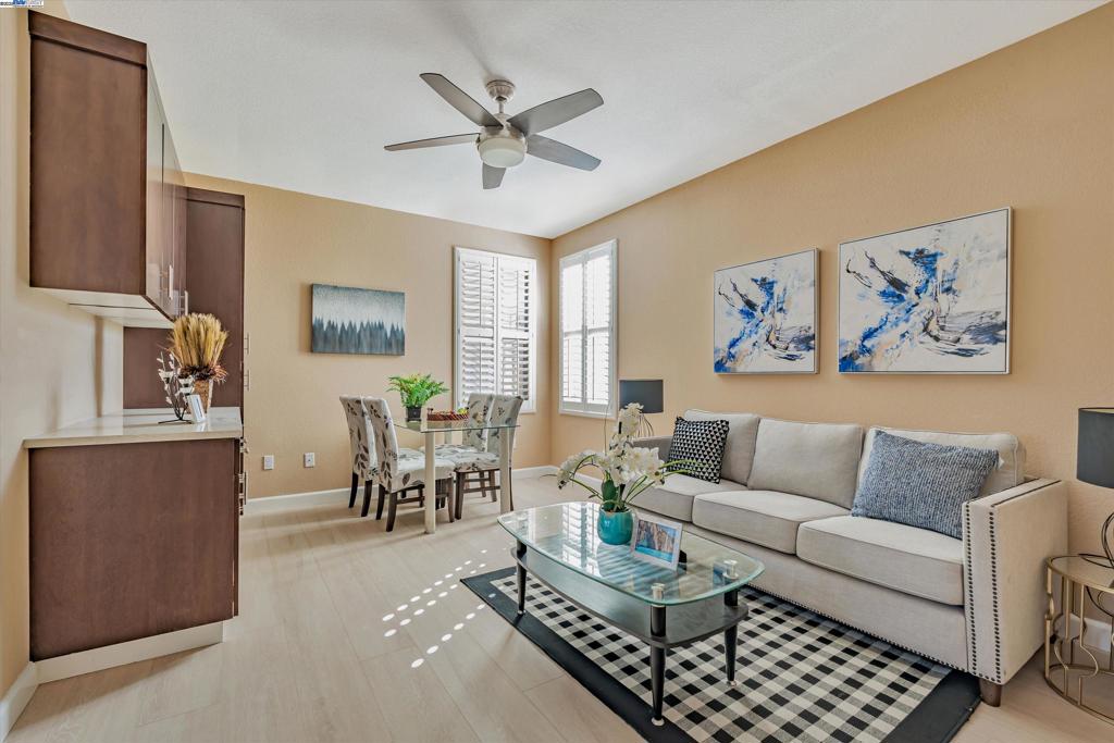 3602 Levanto Way, Manteca, CA 95337