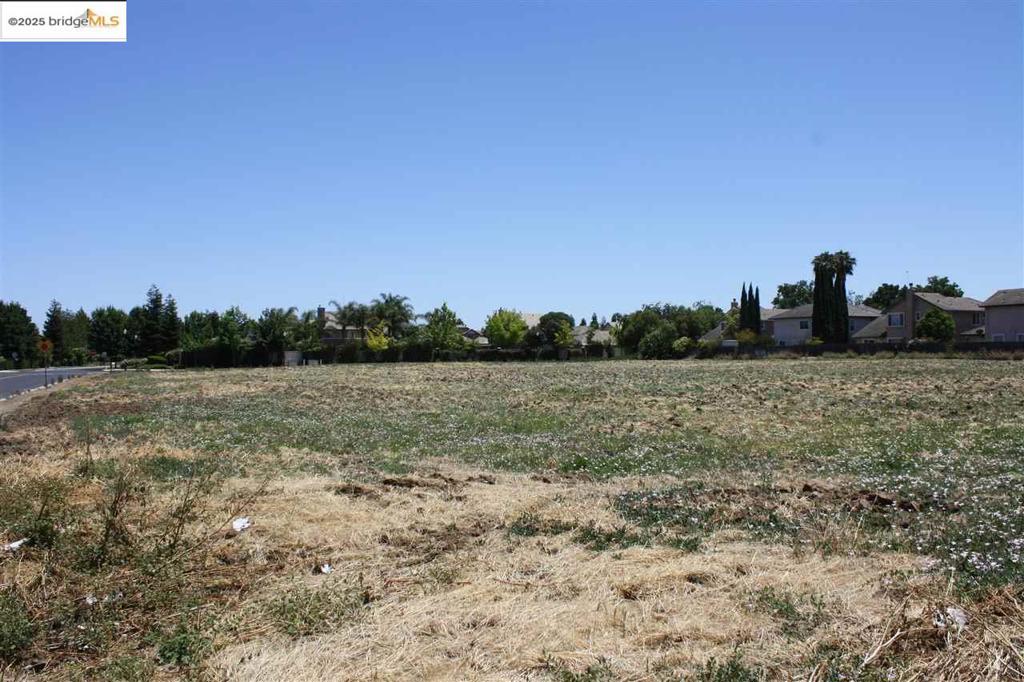 0 Oak St, Brentwood (CC), CA 94513