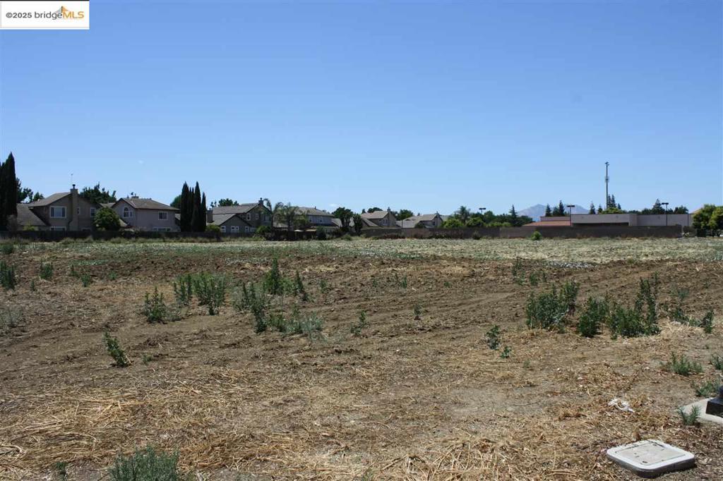 0 Oak St, Brentwood (CC), CA 94513