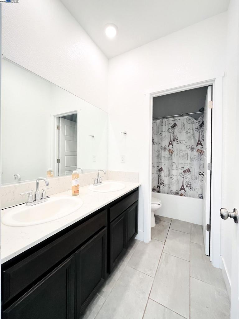 2409 Explorador Dr, Merced, CA 95340