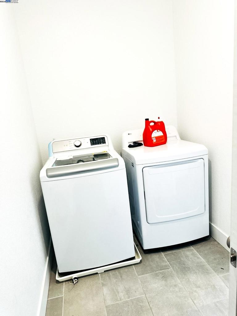 2409 Explorador Dr, Merced, CA 95340