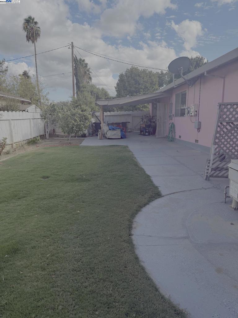701 701 N 3Rd St, Patterson, CA 95363