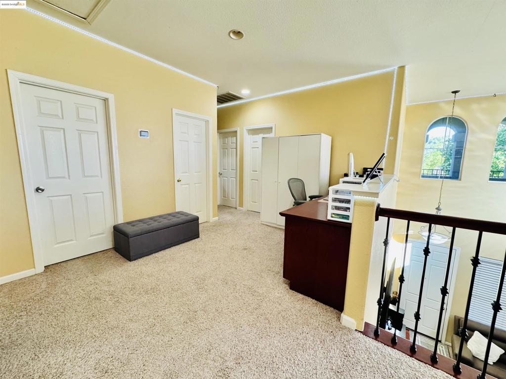 9332 Jacks Pl, Patterson, CA 95363