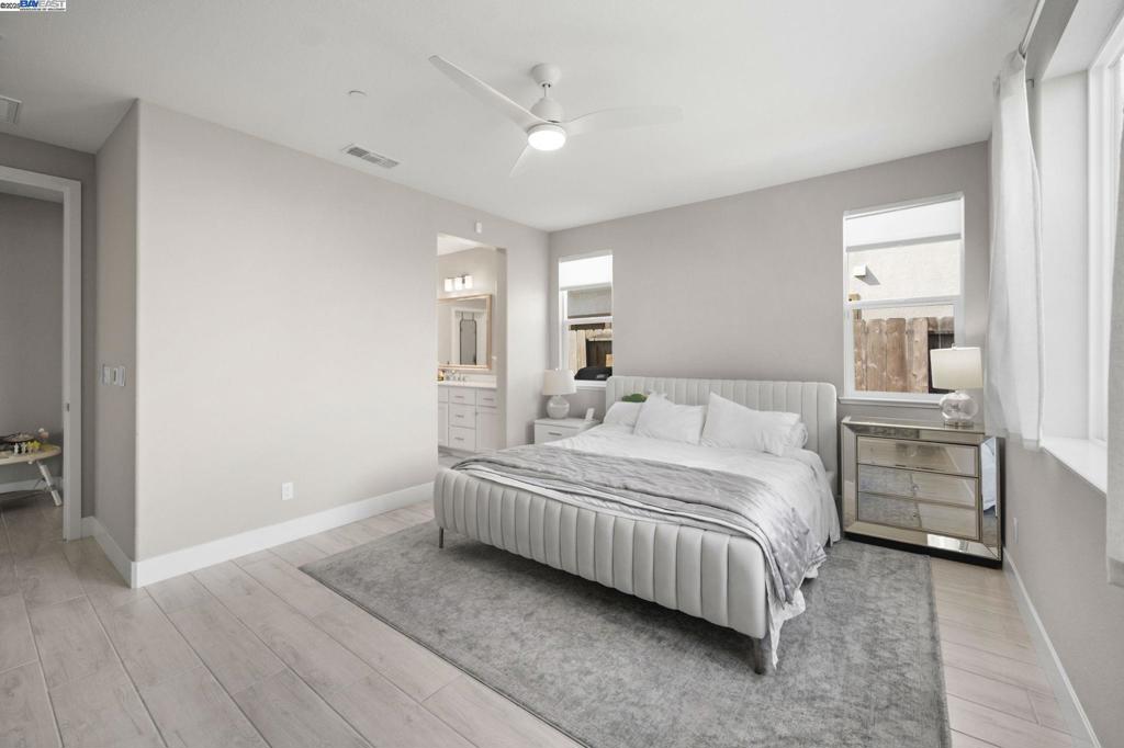 1605 Radiance Ln, Modesto, CA 95356