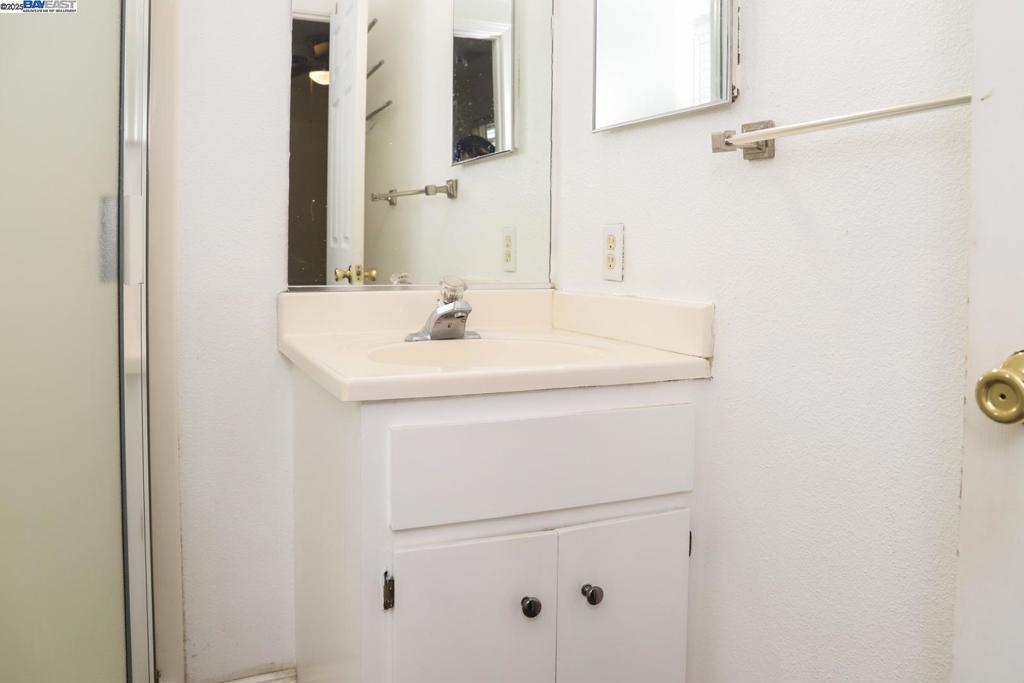 4295 N Archie Avenue, Fresno, CA 93726