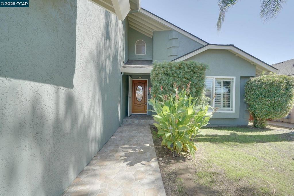 1210 Snow Ridge Ct, Modesto, CA 95351