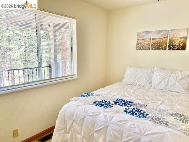 19621 Cottonwood St, Groveland, CA 95321-9372
