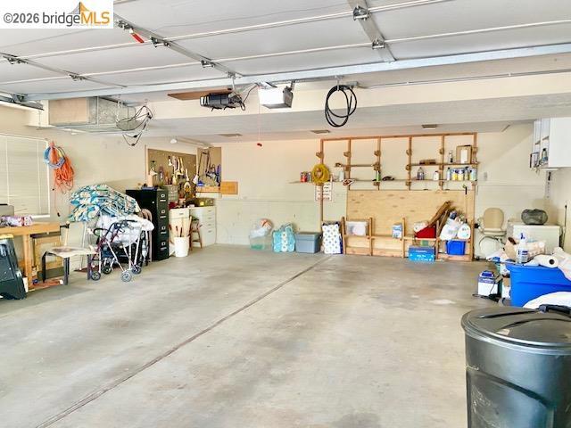 19621 Cottonwood St, Groveland, CA 95321-9372