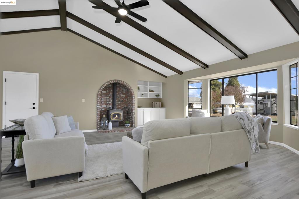 23701 23701 Marsh Creek Rd, Brentwood (CC), CA 94513