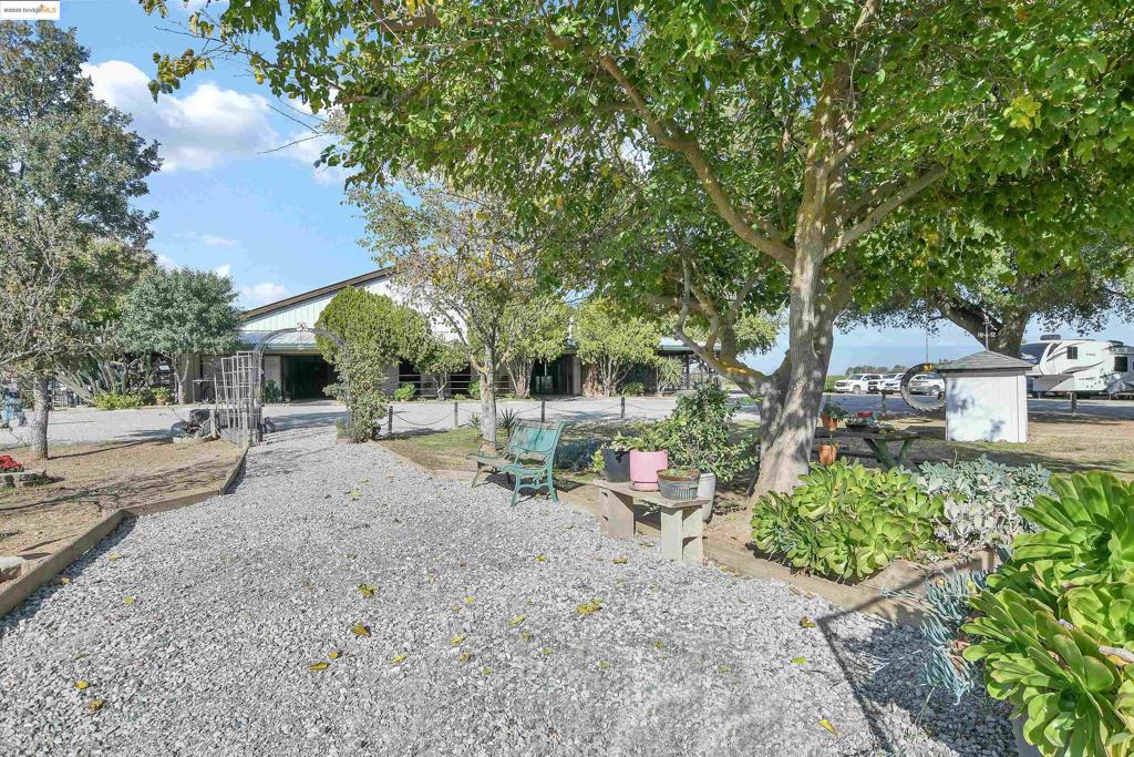 23701 23701 Marsh Creek Rd, Brentwood (CC), CA 94513