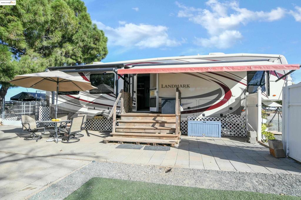 23701 23701 Marsh Creek Rd, Brentwood (CC), CA 94513