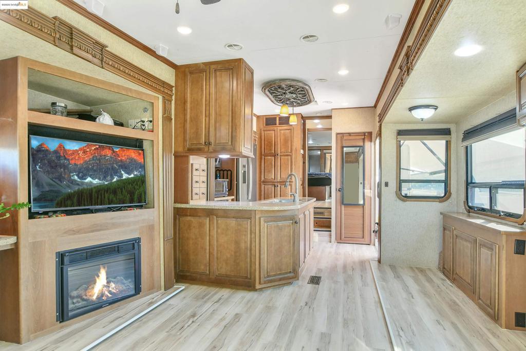 23701 23701 Marsh Creek Rd, Brentwood (CC), CA 94513