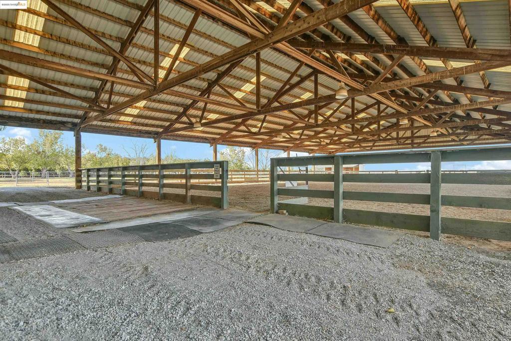 23701 23701 Marsh Creek Rd, Brentwood (CC), CA 94513