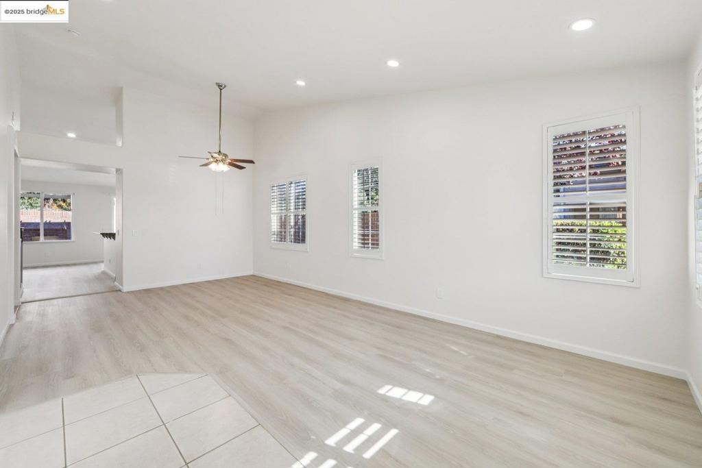 711 711 Thompsons DR, Brentwood (CC), CA 94513