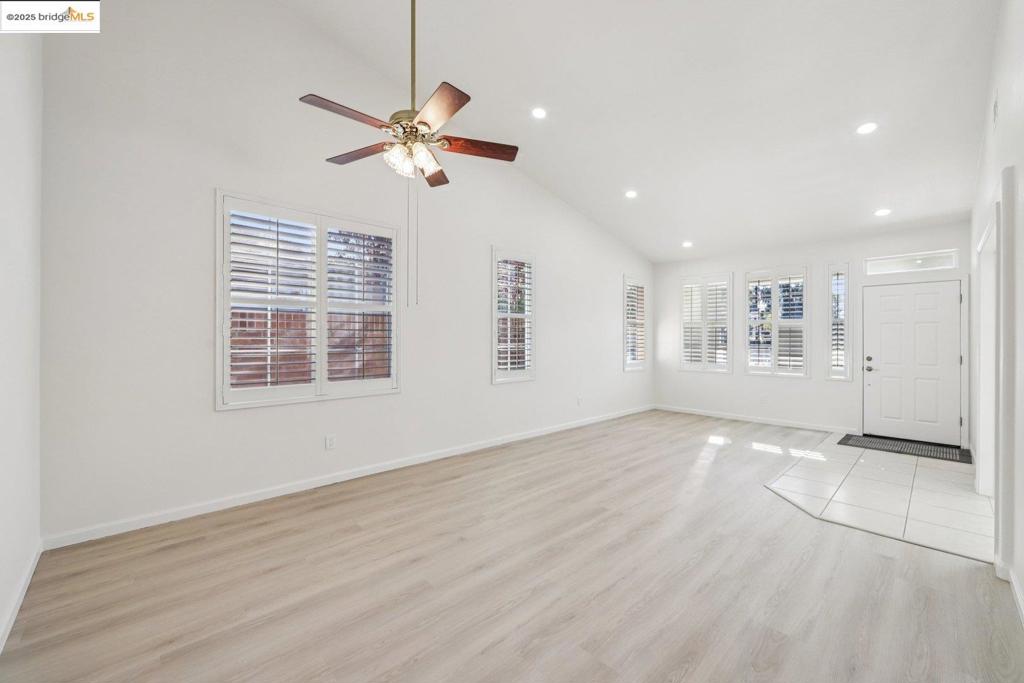 711 711 Thompsons DR, Brentwood (CC), CA 94513