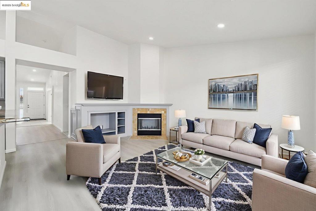 711 711 Thompsons DR, Brentwood (CC), CA 94513