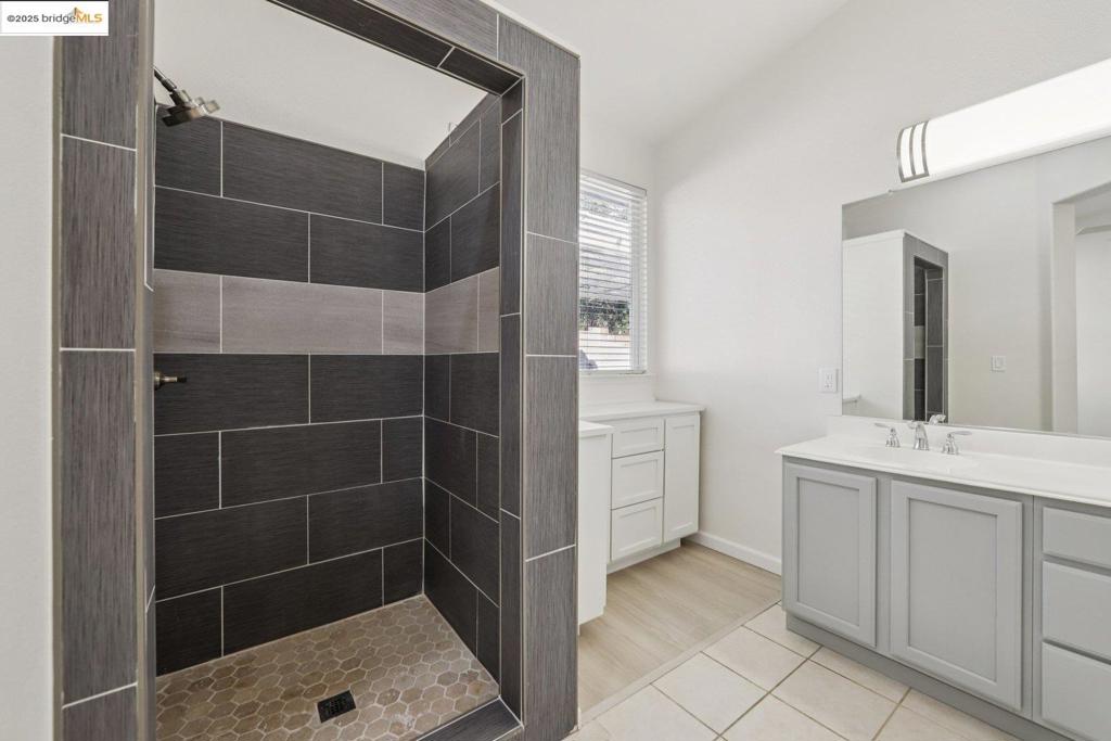 711 711 Thompsons DR, Brentwood (CC), CA 94513