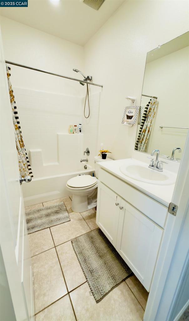 2026 Maiden Grass Ave, Manteca, CA 95337