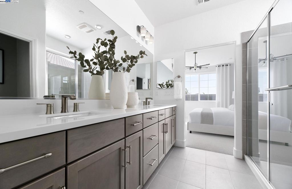 1556 Halo Place, Manteca, CA 95337