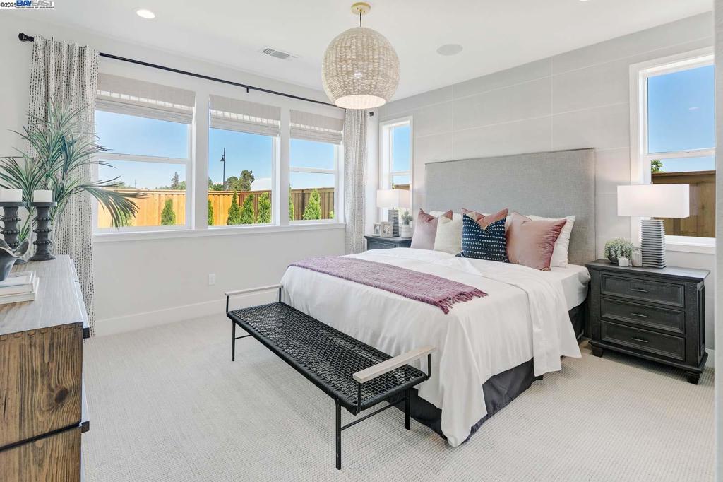 1342 Marceline Drive, Manteca, CA 95336