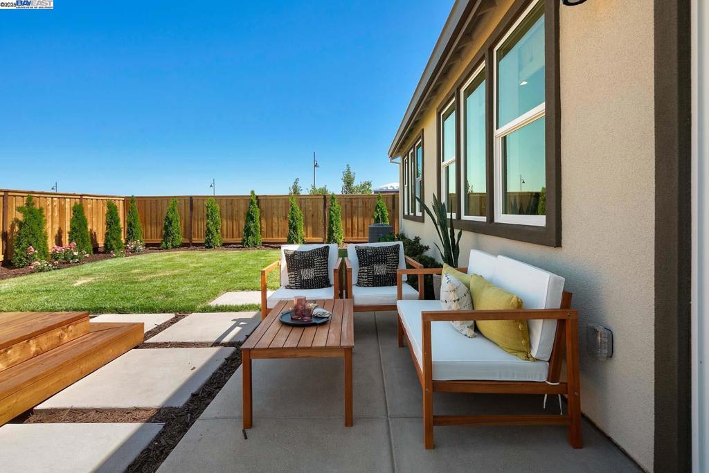 1342 Marceline Drive, Manteca, CA 95336