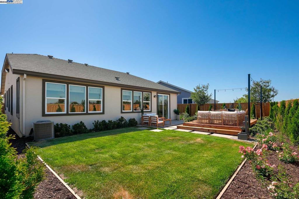 1342 Marceline Drive, Manteca, CA 95336