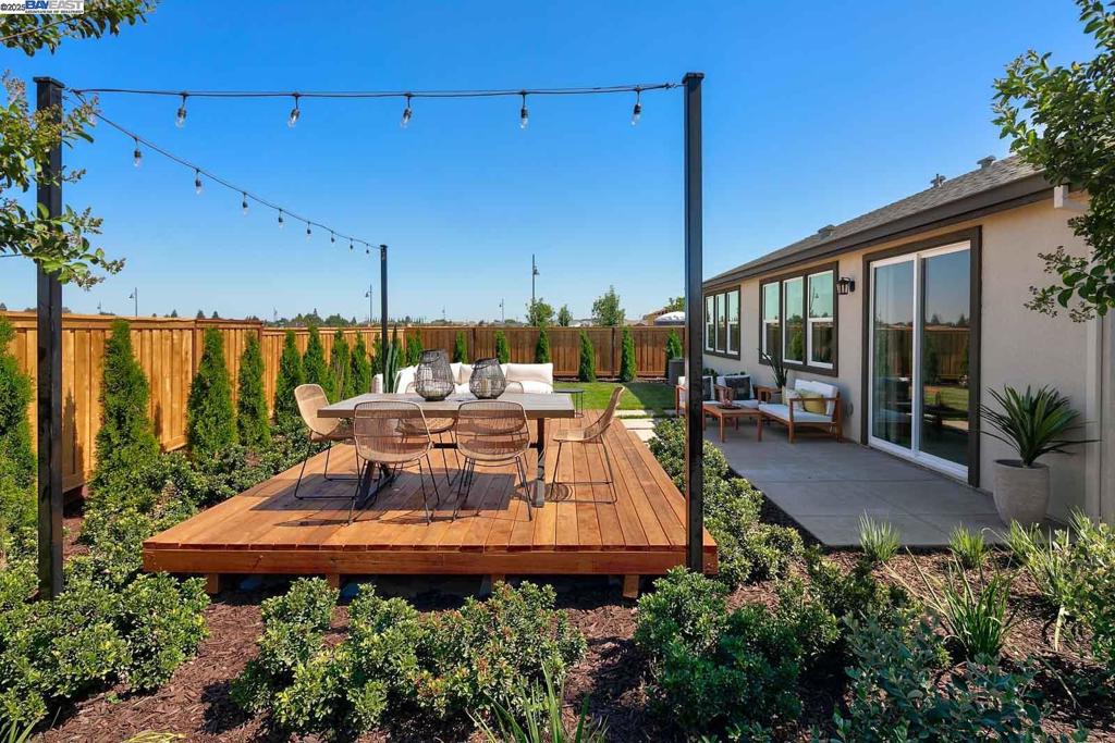 1342 Marceline Drive, Manteca, CA 95336