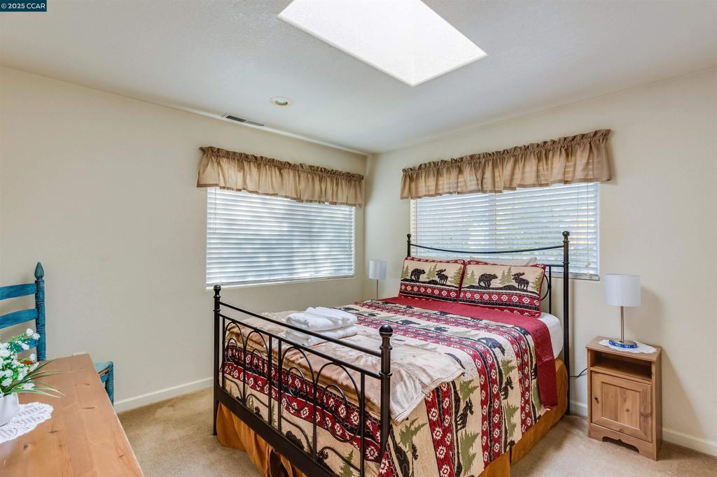 19112 Dyer Ct, Groveland, CA 95321