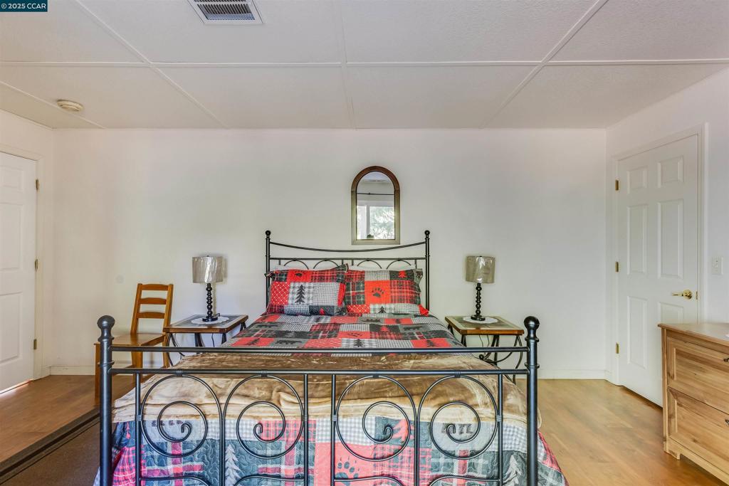 19112 Dyer Ct, Groveland, CA 95321