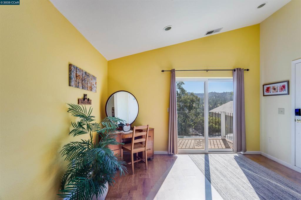 19112 Dyer Ct, Groveland, CA 95321