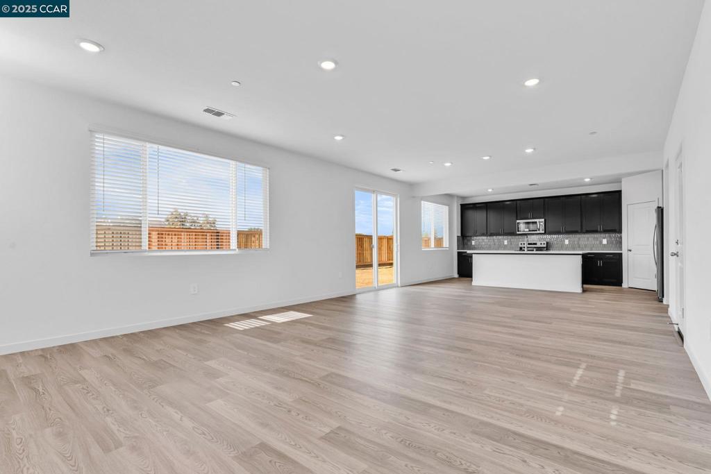 2311 Admiral Court, Brentwood (CC), CA 94513