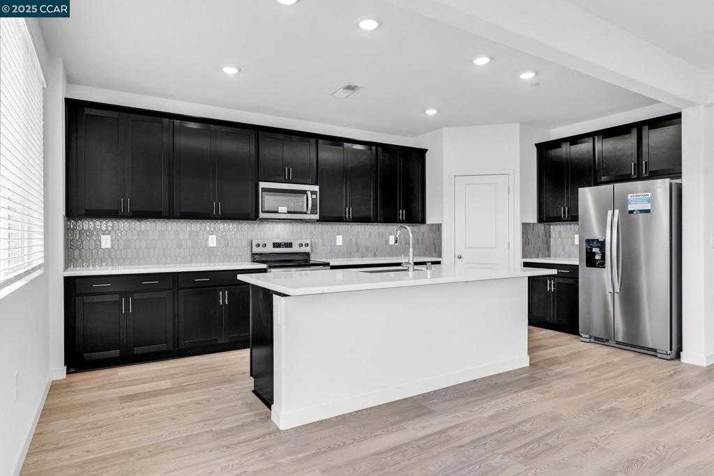 2311 Admiral Court, Brentwood (CC), CA 94513